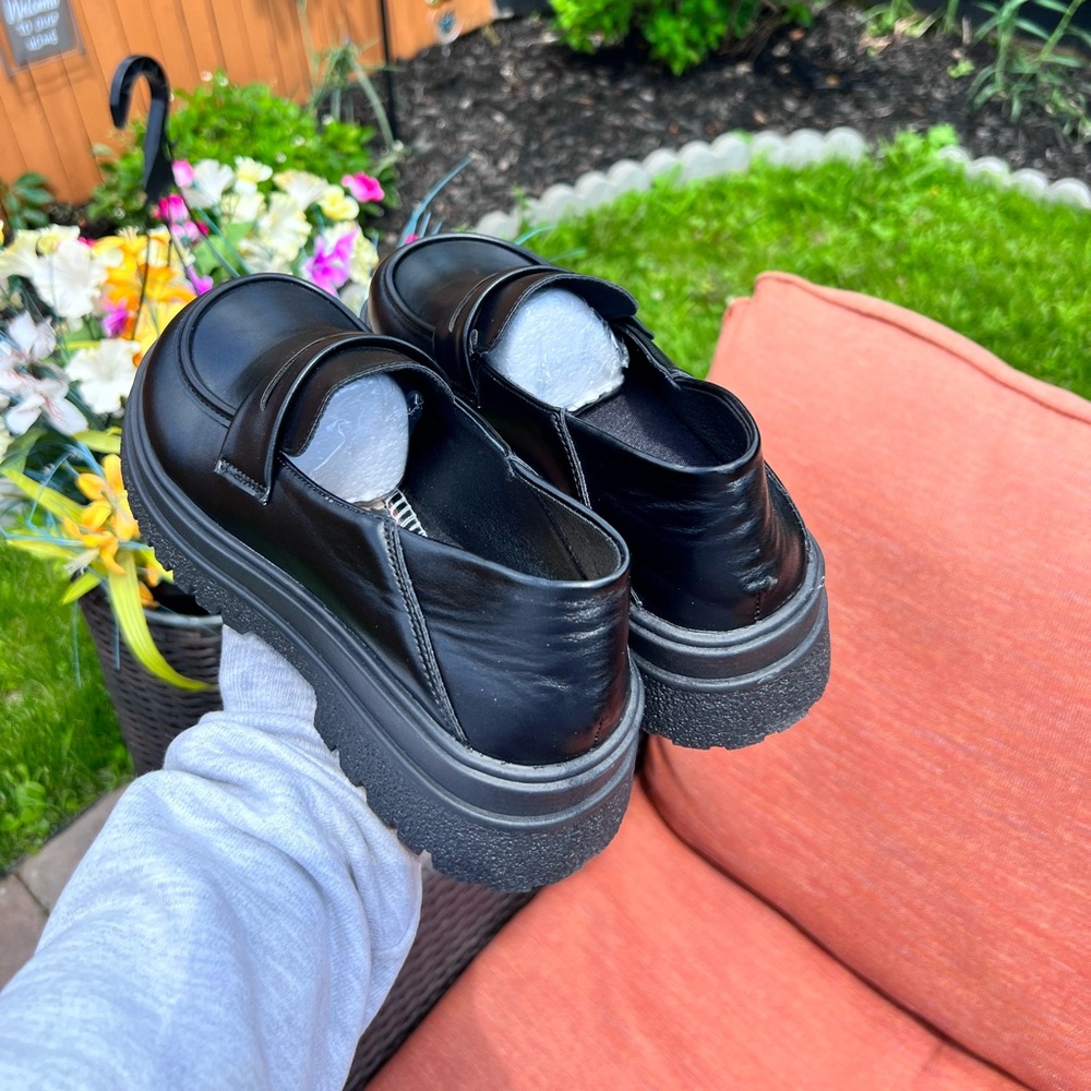 Flatform Loafers Women’s